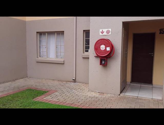 2 BEDROOM APARTMENT FOR SALE IN STONERIDGE